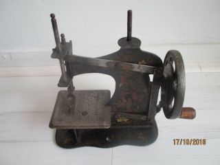 Antique Muller No.  6 Toy sewing machine Bird of Paradise 1910 7