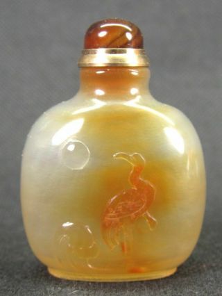 Chinese Crane Carved Natural Agate Snuff Bottle