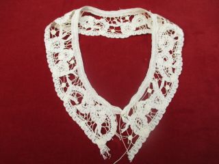 Antique Victorian Tape Lace Collar