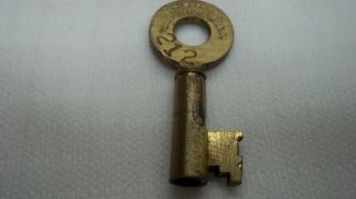 Brass Antique Steamer Trunk Key No.  27u4 (212) Eagle Lock Co.