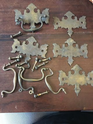 Set 5 Period Chippendale Antique Brass Bat Wing Draw Pulls W Bails & Bolts