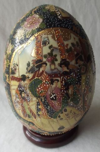 Vintage Antique Chinese Satsuma Porcelain Egg & Wood Display Stand 7 - 1/4 " T