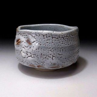 QQ9: Japanese Pottery Tea bowl,  Shino ware by Famous potter,  Shuichi Sawada 3