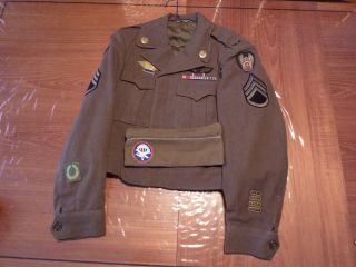 Wwii Us Ike Jacket With Airborne Patches With Bulilon And Metal Wings,  Wedge Cap