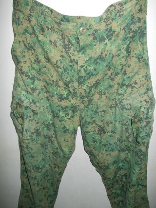 Singapore Army Special Forces Digital Pixelated Pants Size 39 - Rare 2