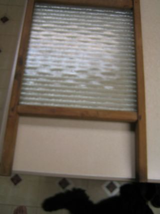 Vintage National Washboard Co.  Wood & Glass Laundry Wash Board 865 2