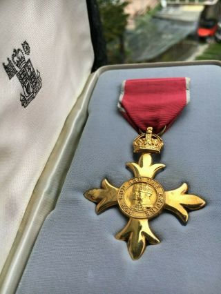 Officer Of The Order Of The British Empire Obe Medal Cased