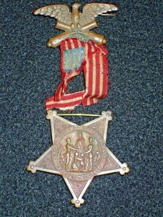 Civil War Union Gar Grand Army Of The Republic Veterans Medal,  Pin,  & Suspension