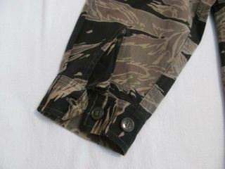 Vietnam US Army & ARVN TDS tiger stripe jacket C1B - COV - 2P camo shirt size A - M 7
