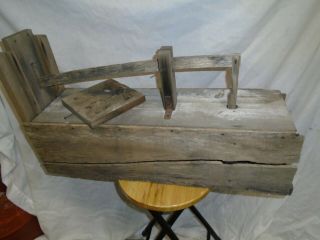Vintage Homemade wooden Animal trap box Wisconsin Trappers Box Weathered Wood 4