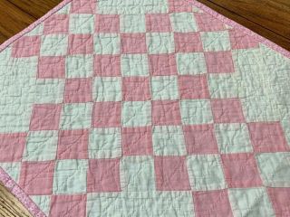 County Cottage c 30s Pink Checkerboard QUILT Table Runner 30 x 15 Vintage 2
