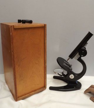 Microscope { Student Model } Russian [ Wooden Case ] Serviced &