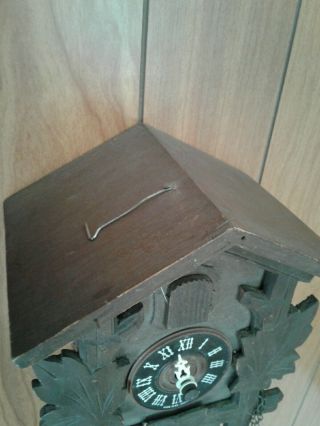 Antique German Cuckoo Clock for repair dark wood 5