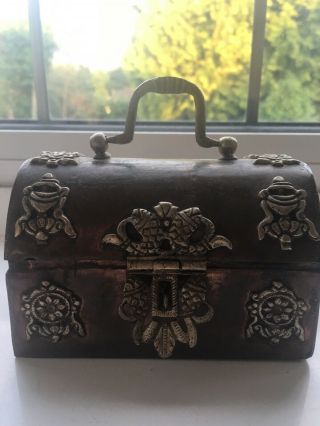 Copper Trunk With Inlaid Figurines.  Very Old.  4.  5”x4.  5”.  Inside Lined With Velvet