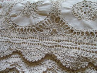 Vintage Hand Crochet Lace Bed Cover/tablecloth - 102 " X 68 "