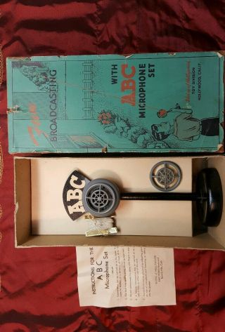 ABC Microphone Set.  Eloise of Hollywood Toy Division,  Box,  Broadcasting 2