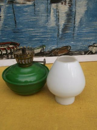 Vintage Green Enamel Kelly / Pixie / Nursery Oil Lamp Lantern with Weighted Base 5