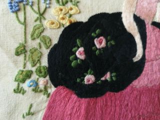 VINTAGE EMBROIDERED CRINOLINE LADY COUNTRY COTTAGE GARDEN PANEL 3