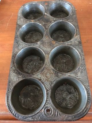 Antique Vtg Primitive Metal 6 Muffin Tin Pan Old Country Farmhouse Rustic Decor