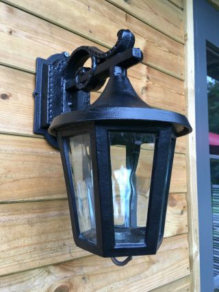 Antique Style Cast Iron & Glass Exterior Wall Porch Lantern Lamp Light