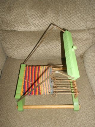 VINTAGE CHILDREN ' S WOODEN WEAVING LOOM - HOLGATE TOYS - VERY UNIQUE 5