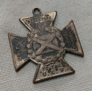 Confederate Southern Cross of Honor Medal Daughters of the Confederacy to UCV 3