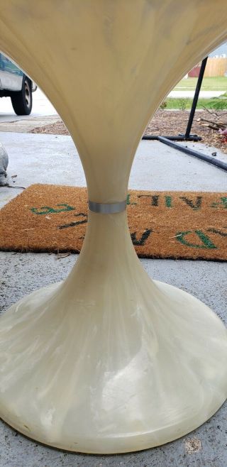 Mid Century lucite/plastic Tulip base Stool RARE 6