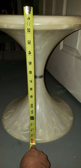 Mid Century lucite/plastic Tulip base Stool RARE 8