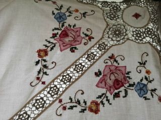 Vintage Embroidered Applique Tablecloth Floral Extra Large 100 " X 129 "