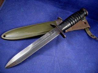 Wwii Us M3 Fighting / Trench Knife By Kinfolks (k.  I. ) - Correct M8 Scabbard
