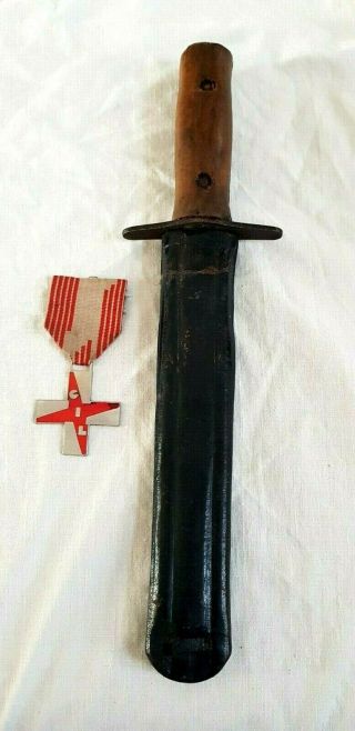 Italian Fascist Dagger & Medal Ww Ii G.  I.  L.  Authentics 1937 - 1944 Daga Mvsn