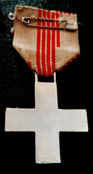 Italian Fascist Dagger & Medal WW II G.  I.  L.  Authentics 1937 - 1944 Daga mvsn 4