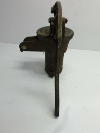 Antique " Wl Davey " Cast Iron Sink Hand Pump - Side Spout - Rockford,  Ill.