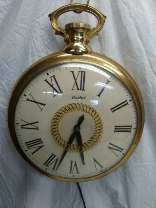 Vintage United Co Electric Wall Clock Pocket Watch Collectors Glass Dome