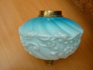 Victorian Milk/blue Glass Oil Lamp Font Bayonet Fitting 23mm Undermount