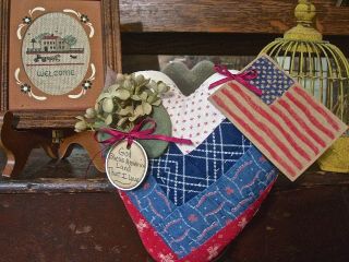 HEART from 1880 - 90s LOG CABIN QUILT PATRIOTIC GOD BLESS AMERICA BED SPRING STAND 2