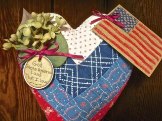 HEART from 1880 - 90s LOG CABIN QUILT PATRIOTIC GOD BLESS AMERICA BED SPRING STAND 4