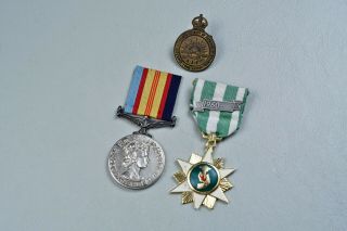 Vietnam War Australian Service Medal Pair W/returned Badge – Named
