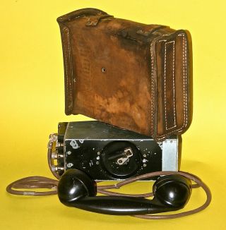 1943 WW2 U.  S.  ARMY MILITARY FIELD PHONE RADIO MODEL EE 8B LEND LEASE LEATHER CASE 5