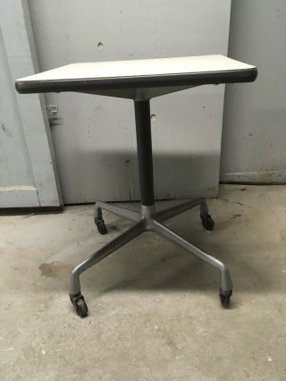 Eames Aluminum Group Herman Miller 20 " Square Side Table