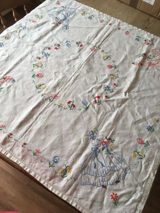 Pretty Vintage Hand Embroidered Crinoline Lady Linen Table Cloth 2