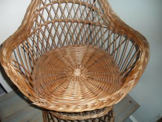 Vintage cane chair for a small child or your favourite Teddy or doll. 3