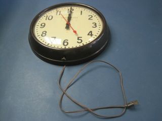 Vintage Large GE Telechron School Wall Clock w Curved Glass Lens 2