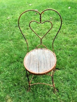 Vintage Ice Cream Parlor Chair Twisted Heart Wrought Iron