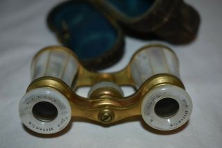 VERY RARE Milwaukee Wisc.  E.  F.  Rohn Mother of Pearl Opera Glasses & Leather Case 4