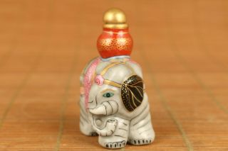 Rare chinese old porcelain hand painting Elephant statue noble snuff bottle 2