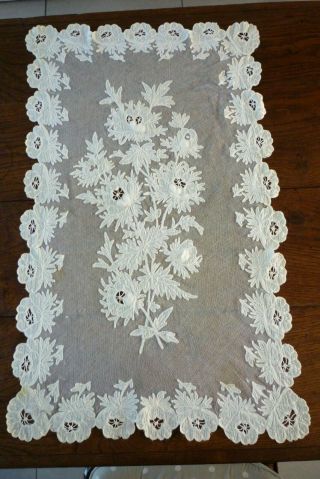 Antique Tulle Lace Table Runner Dressing Table / Chest Cloth 32 X 20 Inches