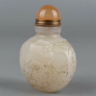 Chinese Exquisite Hand - carved the ancients Carving Hetian jade snuff bottle 2