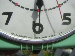 Vtg.  DECO TELECHRON ELECTRIC WALL CLOCK : Green,  model 2H07 