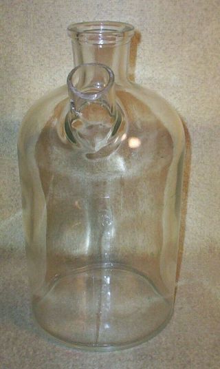 LARGE GLASS CHEMISTRY LAB 1 LITER BOTTLE WITH SIDEARM TRADEMARK PYREX MADE USA 2